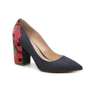 NWOB Jessica Simpson Lannah Embroidered Denim Heel